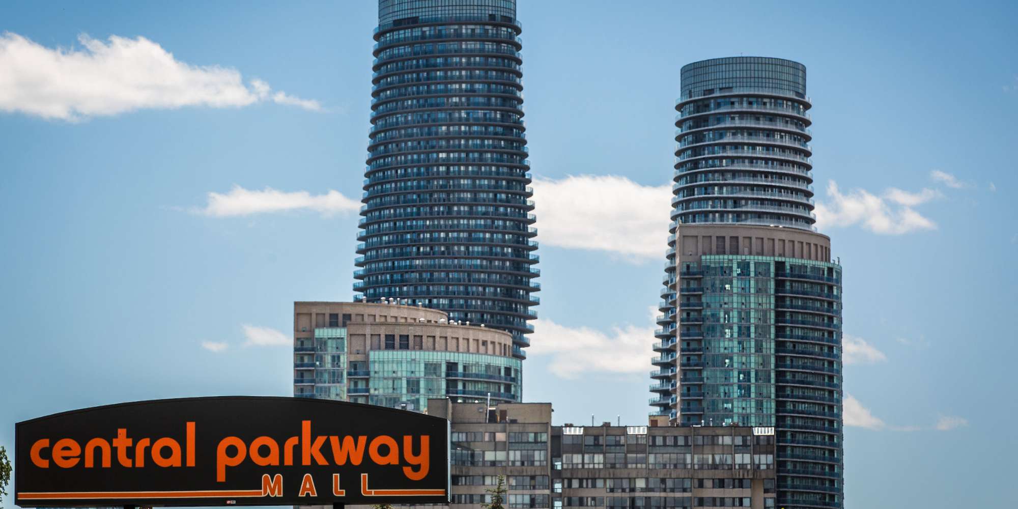 Building skyline view from Rathwood neighbourhood in Mississauga