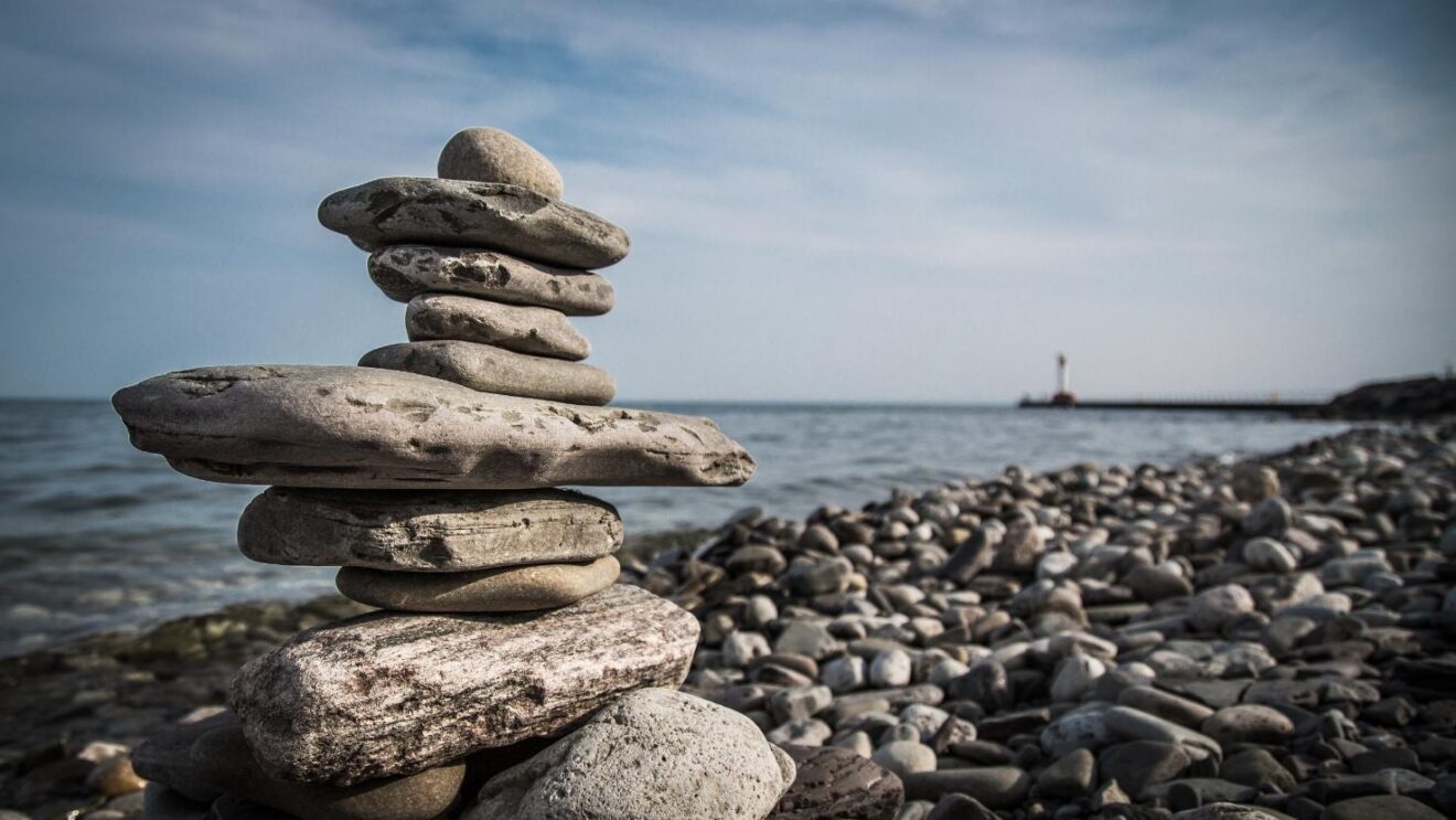 Waterfront view comparing Oakville vs Burlington for families deciding where to buy a home