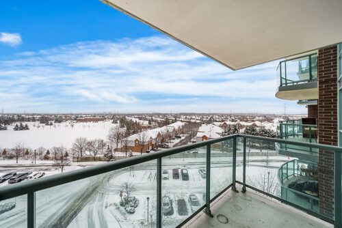 central erin mills condo for sale